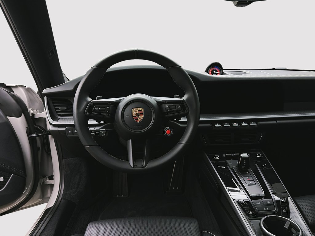 2025 Porsche 911 Carrera Premium Package in Laval, Quebec - 15 - w1024h768px