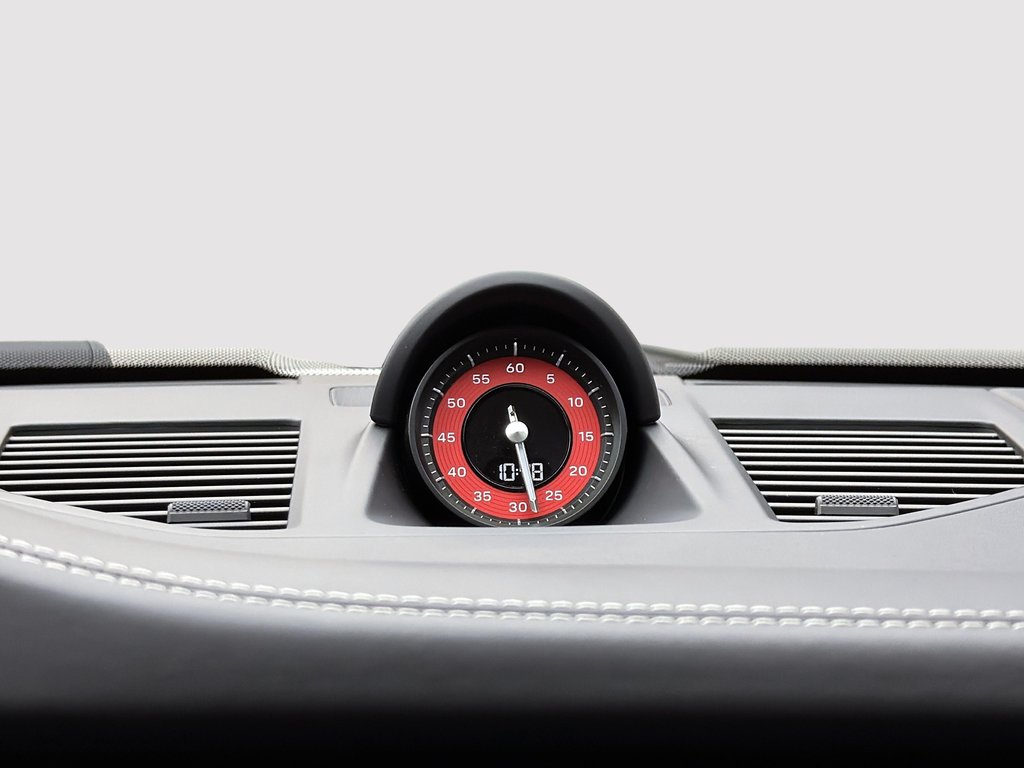 2025 Porsche 911 Carrera Premium Package in Laval, Quebec - 21 - w1024h768px