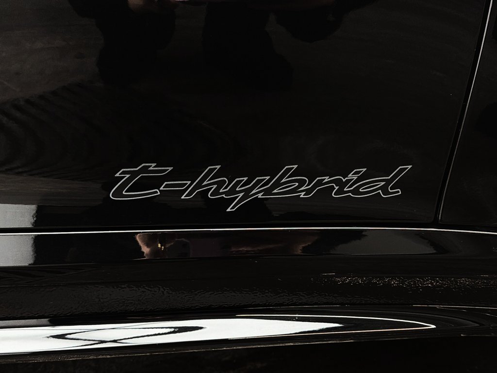 2025 Porsche 911 Carrera 4 GTS Cabriolet Premium Package in Laval, Quebec - 35 - w1024h768px