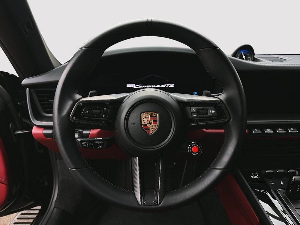 2025 Porsche 911 Carrera 4 GTS Cabriolet Premium Package in Laval, Quebec - 19 - w1024h768px