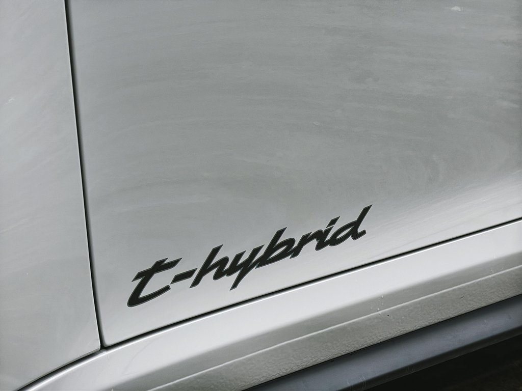 Porsche 911 Carrera 4 GTS Cabriolet 2025 à Laval, Québec - 13 - w1024h768px