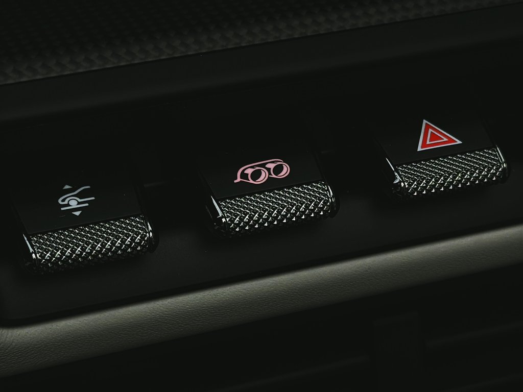 Porsche 911 Carrera 4 GTS Cabriolet 2025 à Laval, Québec - 28 - w1024h768px