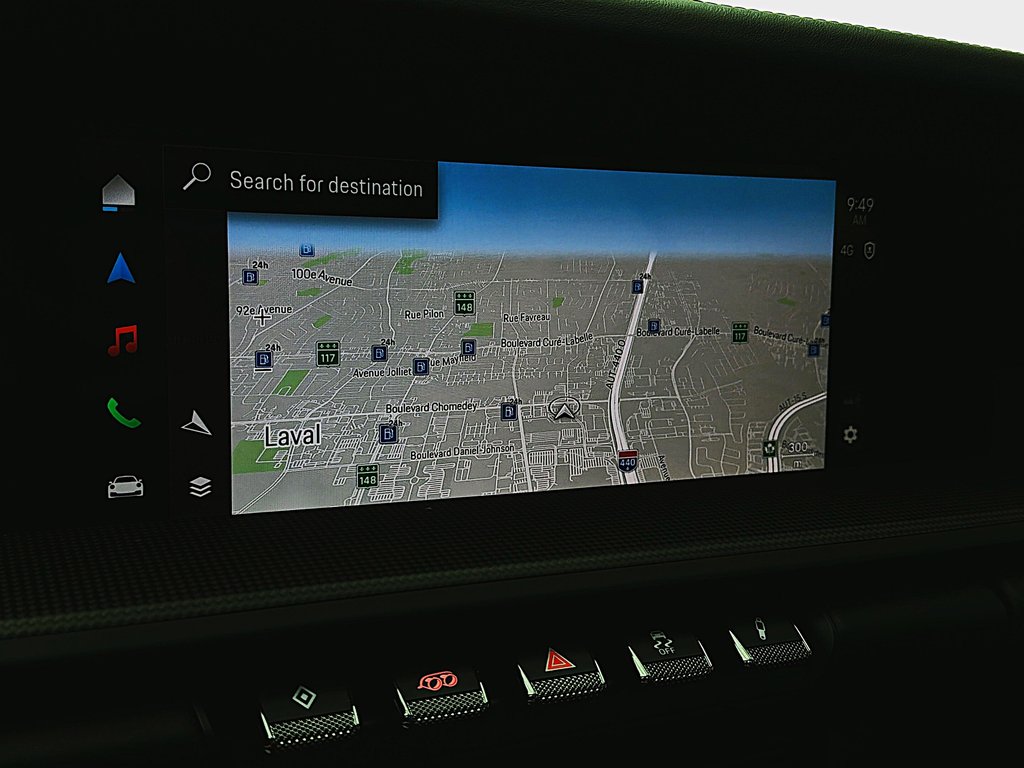 2025 Porsche 911 Carrera 4 GTS Cabriolet Ceramic Composite Brakes in Laval, Quebec - 27 - w1024h768px