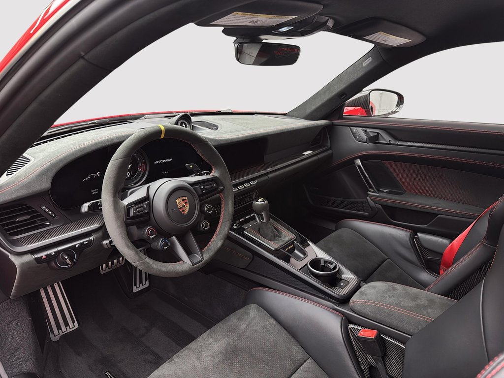 2025 Porsche 911 GT3 RS Weissach Package Ceramic Composite Brakes in Laval, Quebec - 15 - w1024h768px