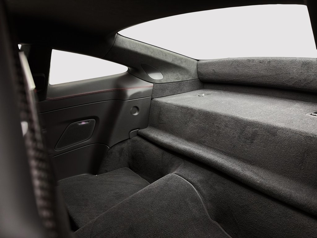 2025 Porsche 911 GT3 RS Weissach Package Ceramic Composite Brakes in Laval, Quebec - 26 - w1024h768px