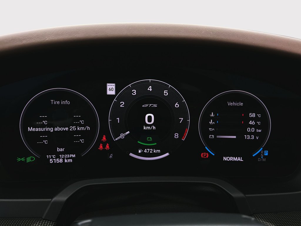 2025 Porsche 911 in Laval, Quebec - 23 - w1024h768px
