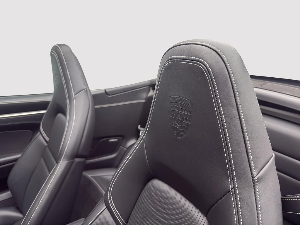 2025 Porsche 911 Carrera Cabriolet Sport Exhaust System in Laval, Quebec - 28 - w1024h768px