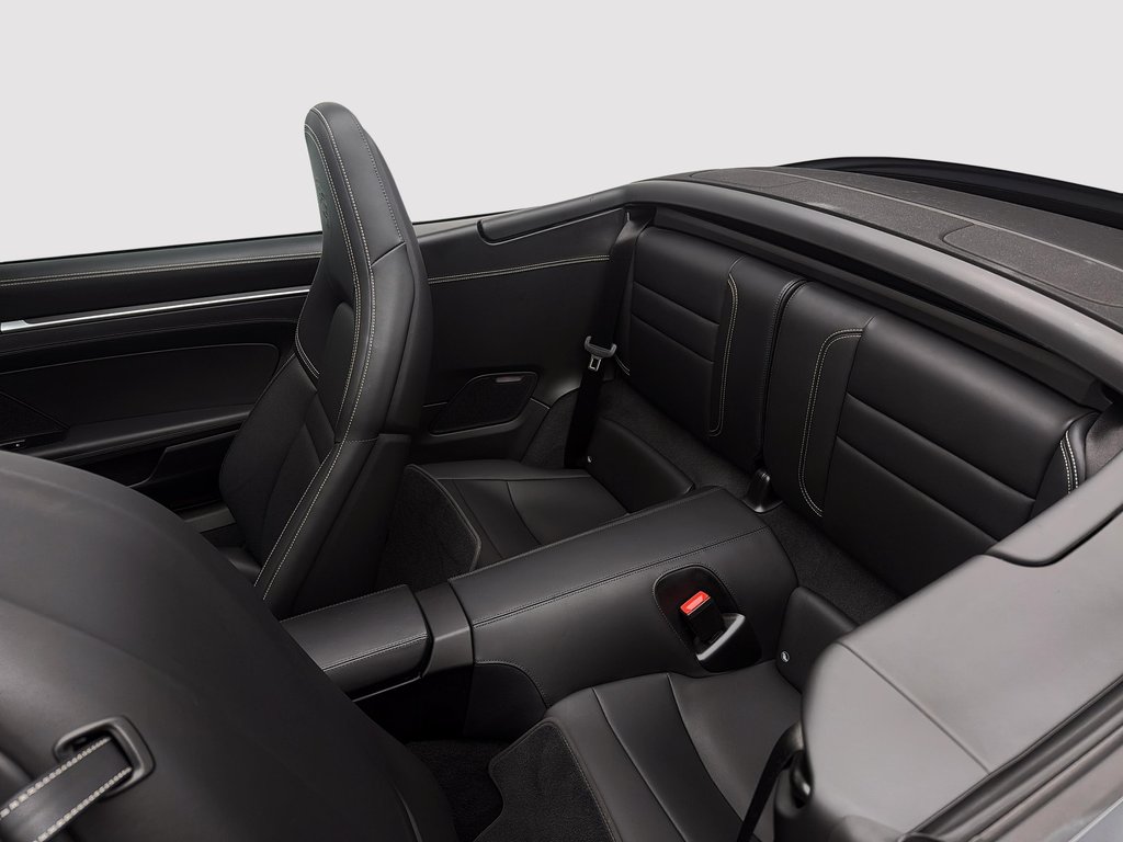 2025 Porsche 911 Carrera Cabriolet Sport Exhaust System in Laval, Quebec - 27 - w1024h768px