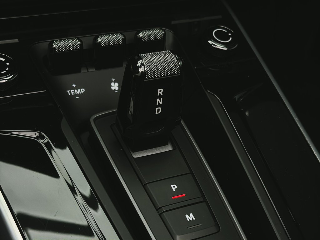 2025 Porsche 911 Carrera Cabriolet  Sport Exhaust System in Laval, Quebec - 24 - w1024h768px