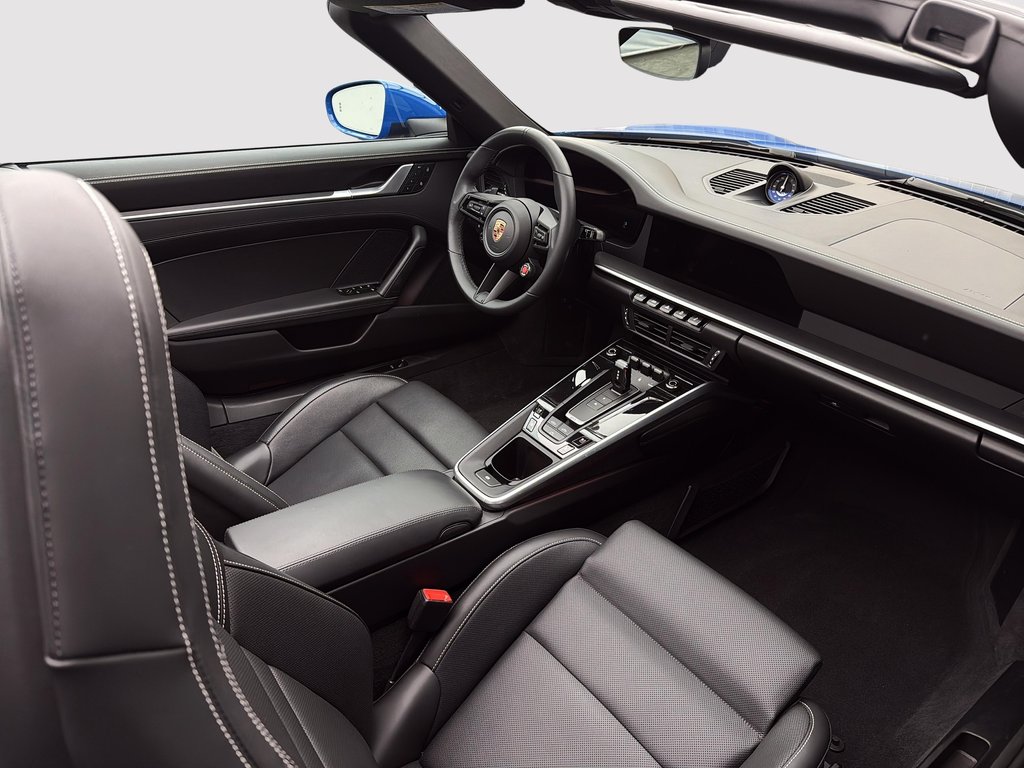 2025 Porsche 911 Carrera Cabriolet  Sport Exhaust System in Laval, Quebec - 28 - w1024h768px