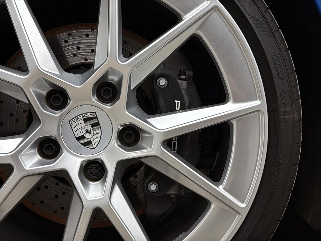 2025 Porsche 911 Carrera Cabriolet  Sport Exhaust System in Laval, Quebec - 14 - w1024h768px