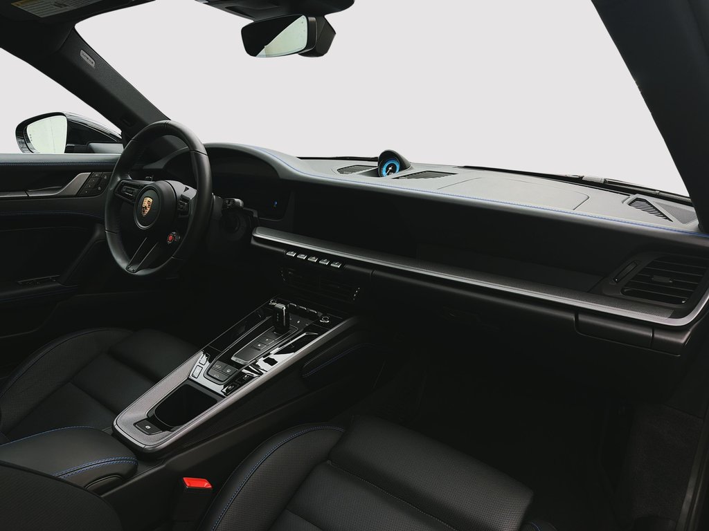 2025 Porsche 911 Carrera Sport Exhaust System in Laval, Quebec - 26 - w1024h768px