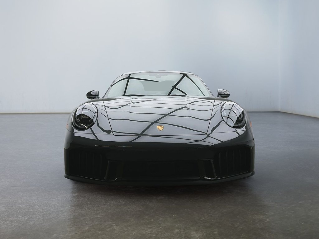 2025 Porsche 911 in Laval, Quebec - 8 - w1024h768px