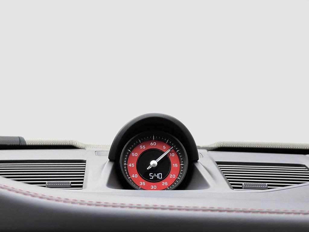 2025 Porsche 911 Carrera S in Laval, Quebec - 19 - w1024h768px