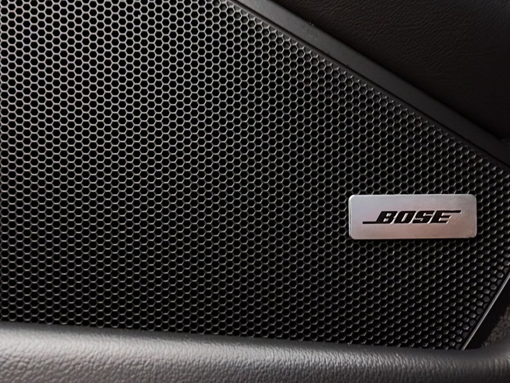 2025 Porsche 911 in Laval, Quebec - 32 - w1024h768px