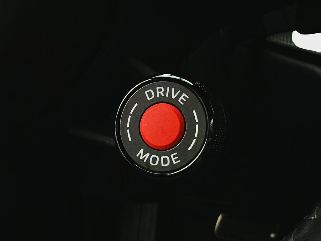 2025 Porsche 911 in Laval, Quebec - 19 - w1024h768px