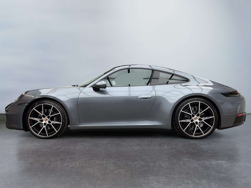 Porsche 911  2026 à Laval, Québec - 2 - w1024h768px
