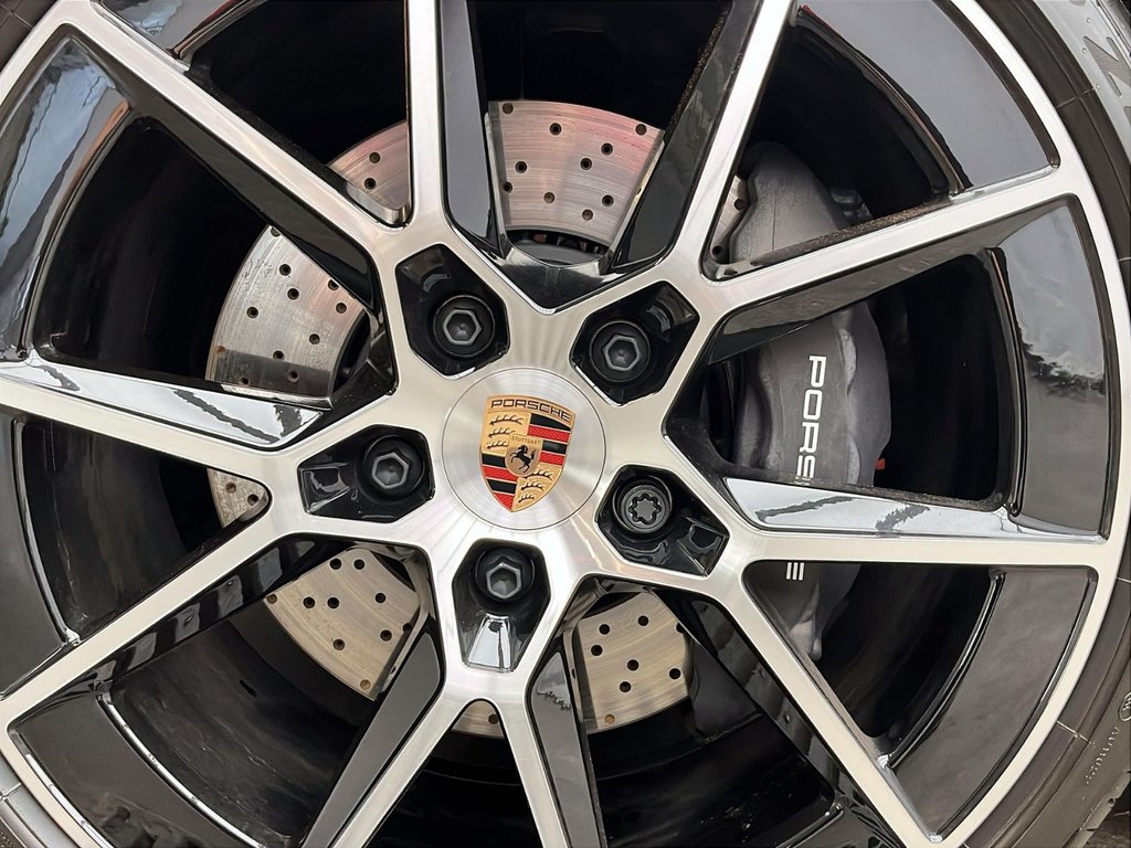 Porsche 911  2026 à Laval, Québec - 11 - w1024h768px