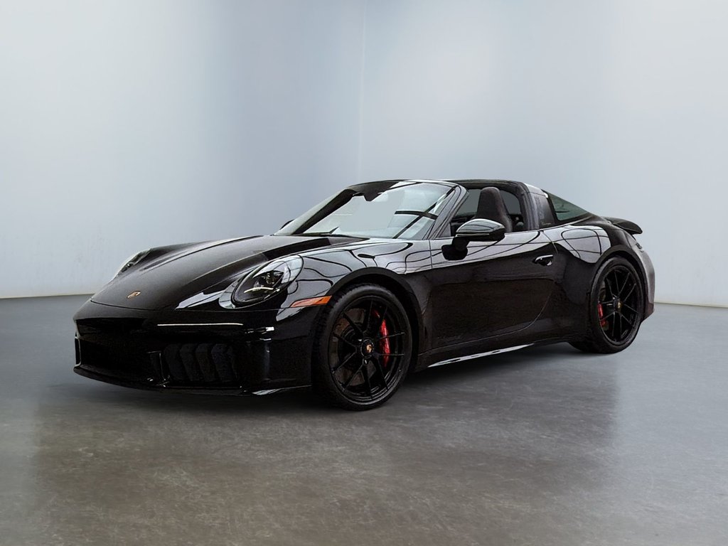 Porsche 911 4 GTS 2026 à Laval, Québec - 1 - w1024h768px