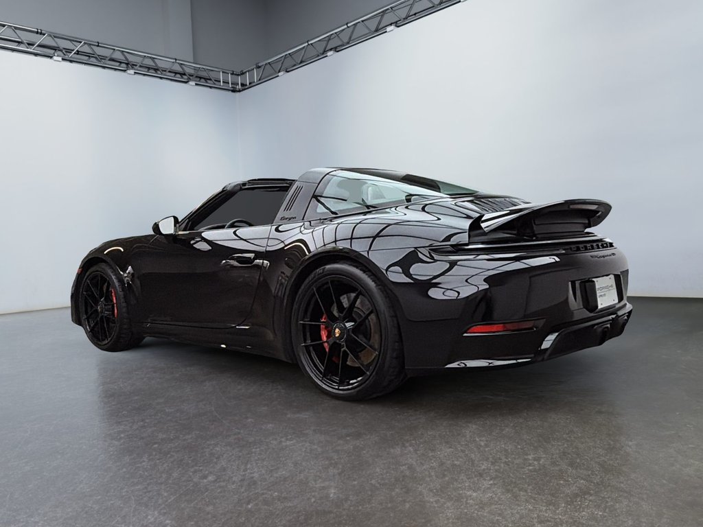 Porsche 911 4 GTS 2026 à Laval, Québec - 3 - w1024h768px