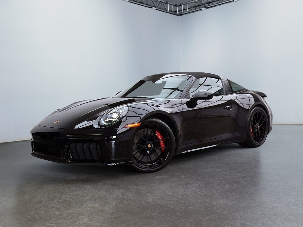 Porsche 911 4 GTS 2026 à Laval, Québec - 4 - w1024h768px