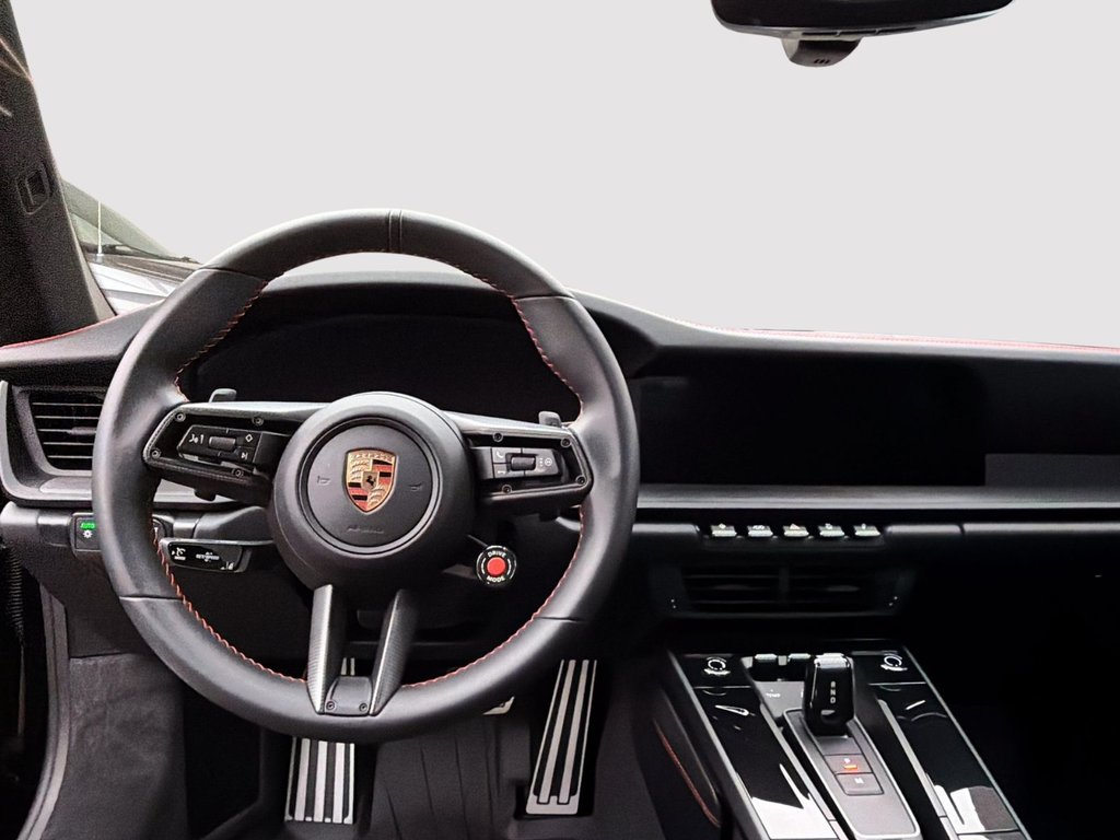 Porsche 911 4 GTS 2026 à Laval, Québec - 7 - w1024h768px
