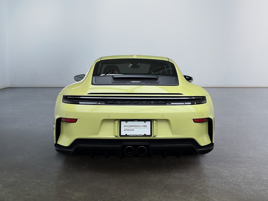 Porsche 911  2026 à Laval, Québec - 4 - w1024h768px