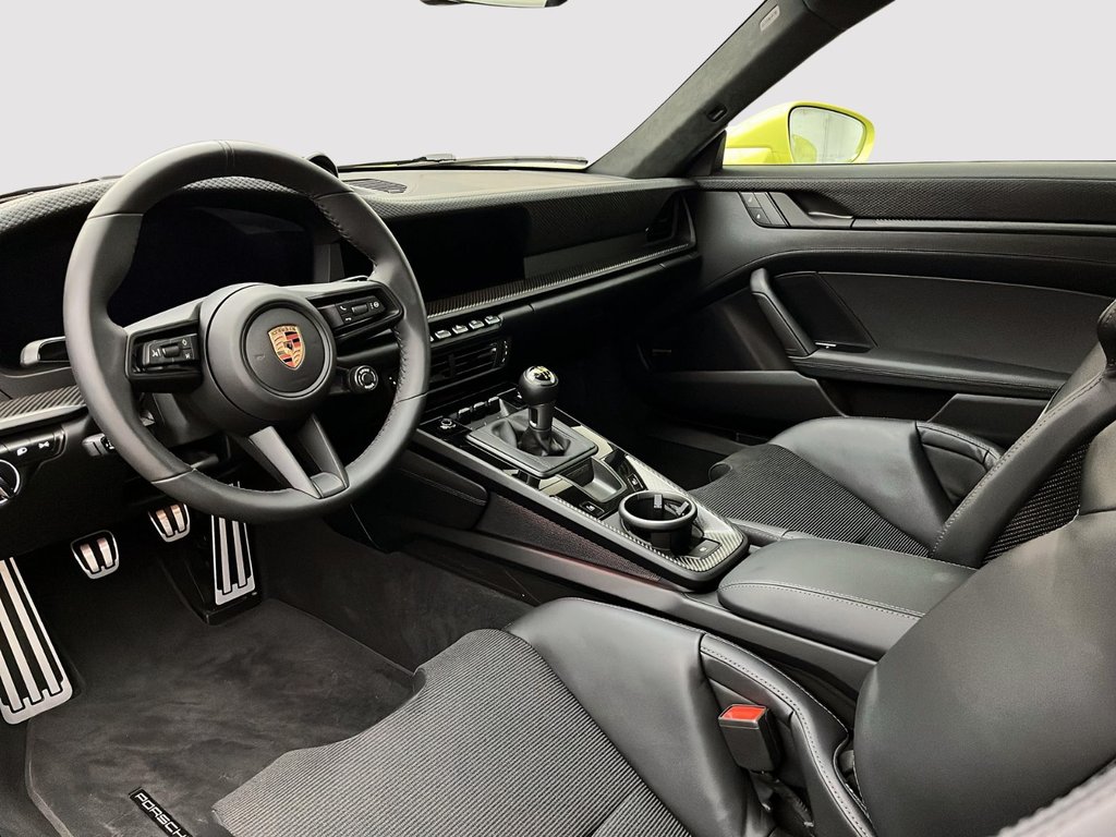 Porsche 911  2026 à Laval, Québec - 13 - w1024h768px