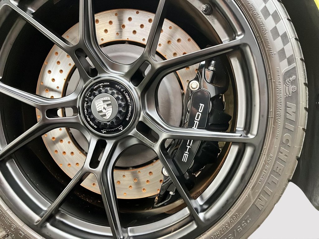 Porsche 911  2026 à Laval, Québec - 12 - w1024h768px