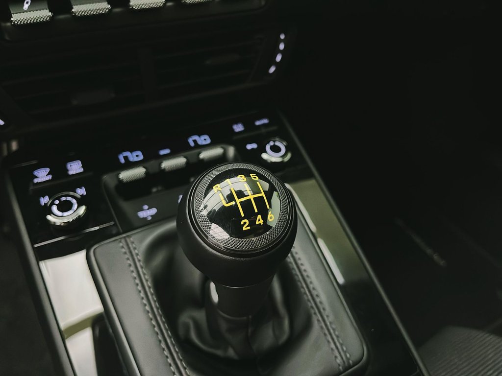 Porsche 911  2026 à Laval, Québec - 24 - w1024h768px