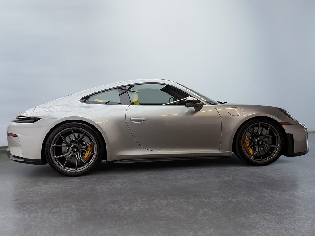 Porsche 911  2026 à Laval, Québec - 7 - w1024h768px