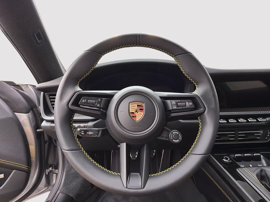 Porsche 911  2026 à Laval, Québec - 15 - w1024h768px