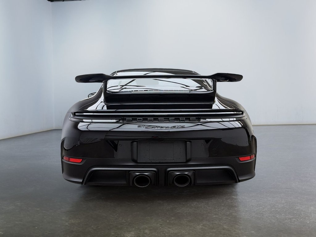 2026 Porsche 911 in Laval, Quebec - 4 - w1024h768px