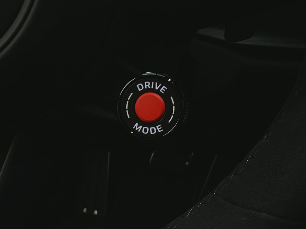 2026 Porsche 911 in Laval, Quebec - 17 - w1024h768px