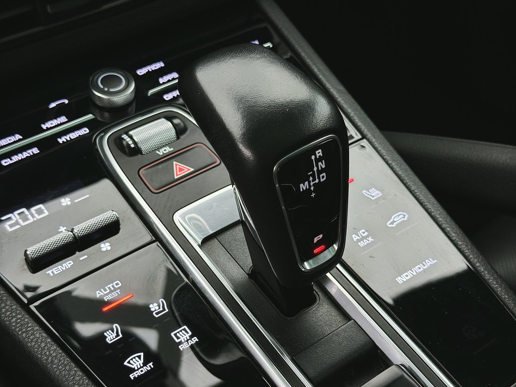 Porsche Cayenne E-Hybrid Premium Plus Package 2019 à Laval, Québec - 21 - w1024h768px