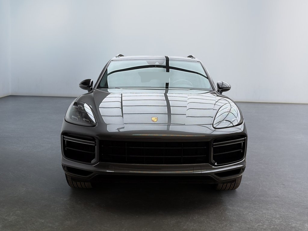 2019 Porsche Cayenne Turbo Sport Exhaust System in Laval, Quebec - 5 - w1024h768px