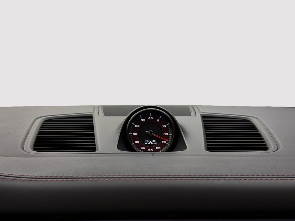 2019 Porsche Cayenne Turbo Sport Exhaust System in Laval, Quebec - 20 - w1024h768px