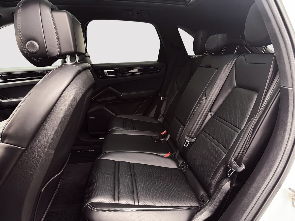 Porsche Cayenne E-Hybrid Premium Plus Package 2020 à Laval, Québec - 24 - w1024h768px