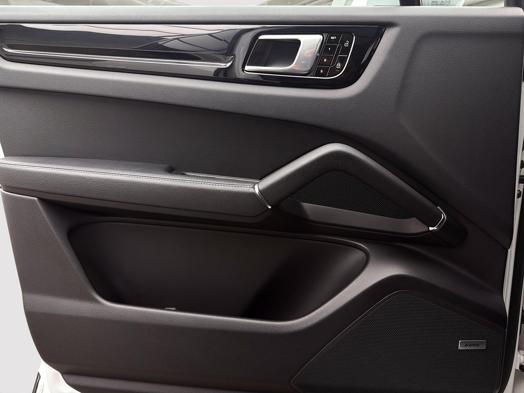 Porsche Cayenne E-Hybrid Premium Plus Package 2020 à Laval, Québec - 30 - w1024h768px