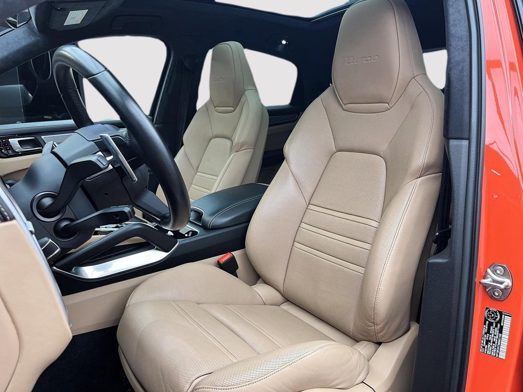 Porsche Cayenne Turbo Coupe  Premium Plus Package 2021 à Laval, Québec - 32 - w1024h768px