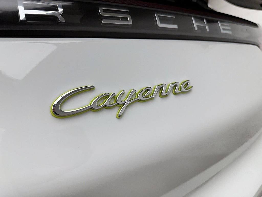 Cayenne E-Hybrid Coupe  Premium Package 2021 à Laval, Québec - 13 - w1024h768px