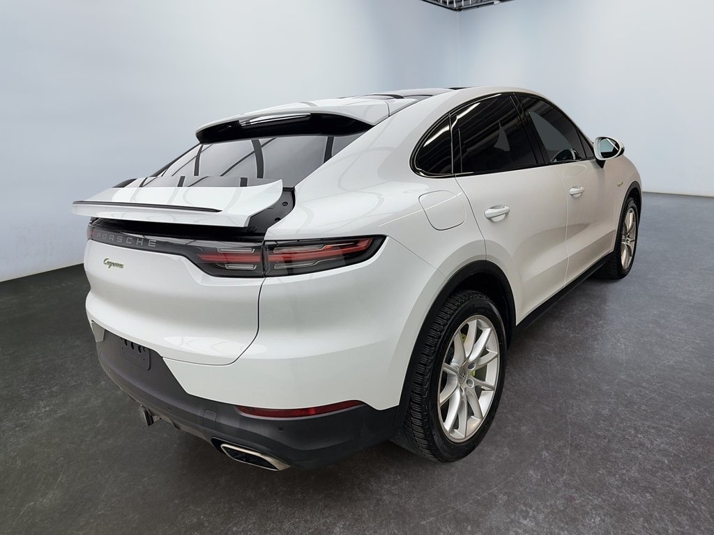 2021  Cayenne E-Hybrid Coupe  Premium Package in Laval, Quebec - 5 - w1024h768px