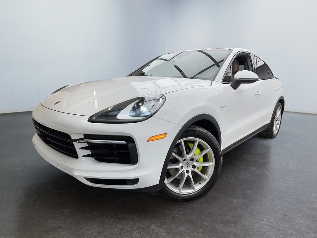 2021  Cayenne E-Hybrid Coupe  Premium Package in Laval, Quebec - 1 - w1024h768px