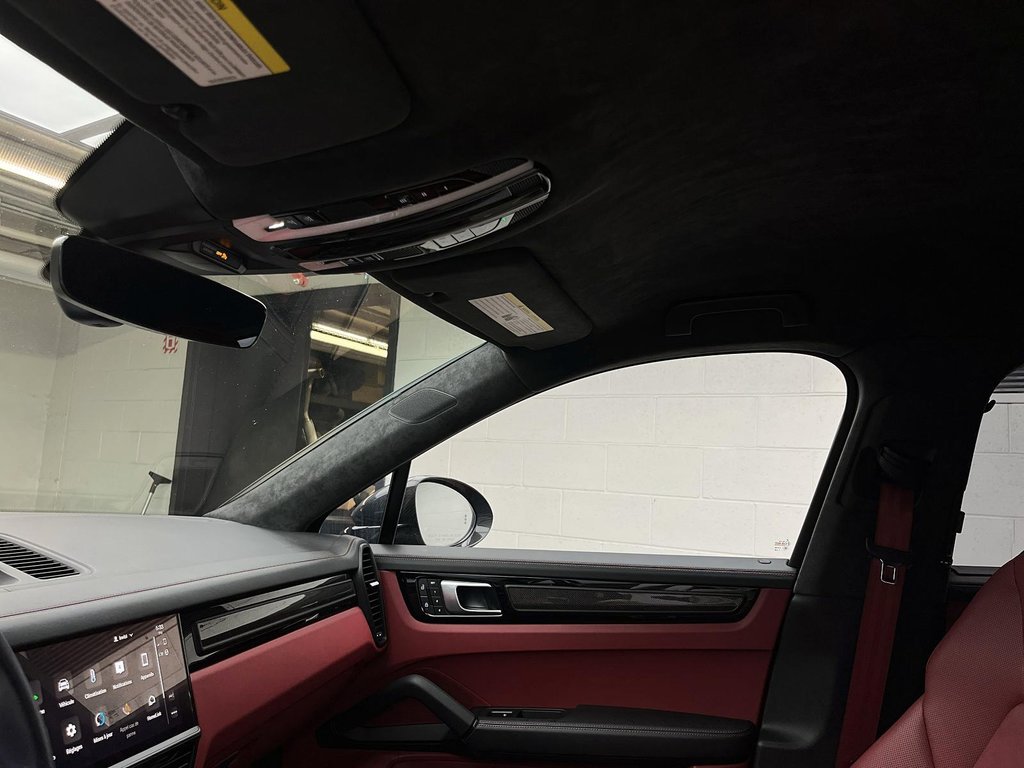 Cayenne Turbo GT Coupe MSRP $242,950 2022 à Laval, Québec - 20 - w1024h768px