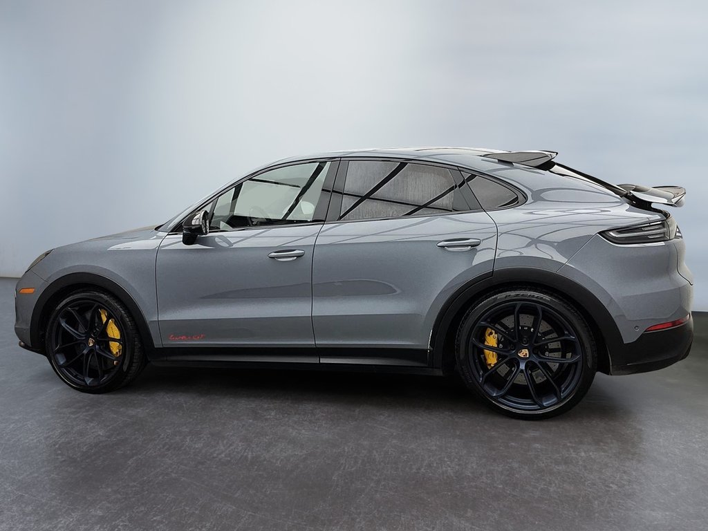 2022  Cayenne Turbo GT Coupe MSRP $242,950 in Laval, Quebec - 2 - w1024h768px