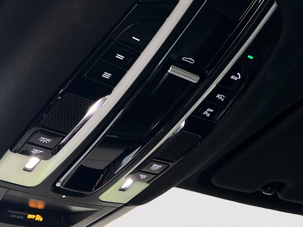 Porsche Cayenne Coupe Premium Package 2022 à Laval, Québec - 34 - w1024h768px