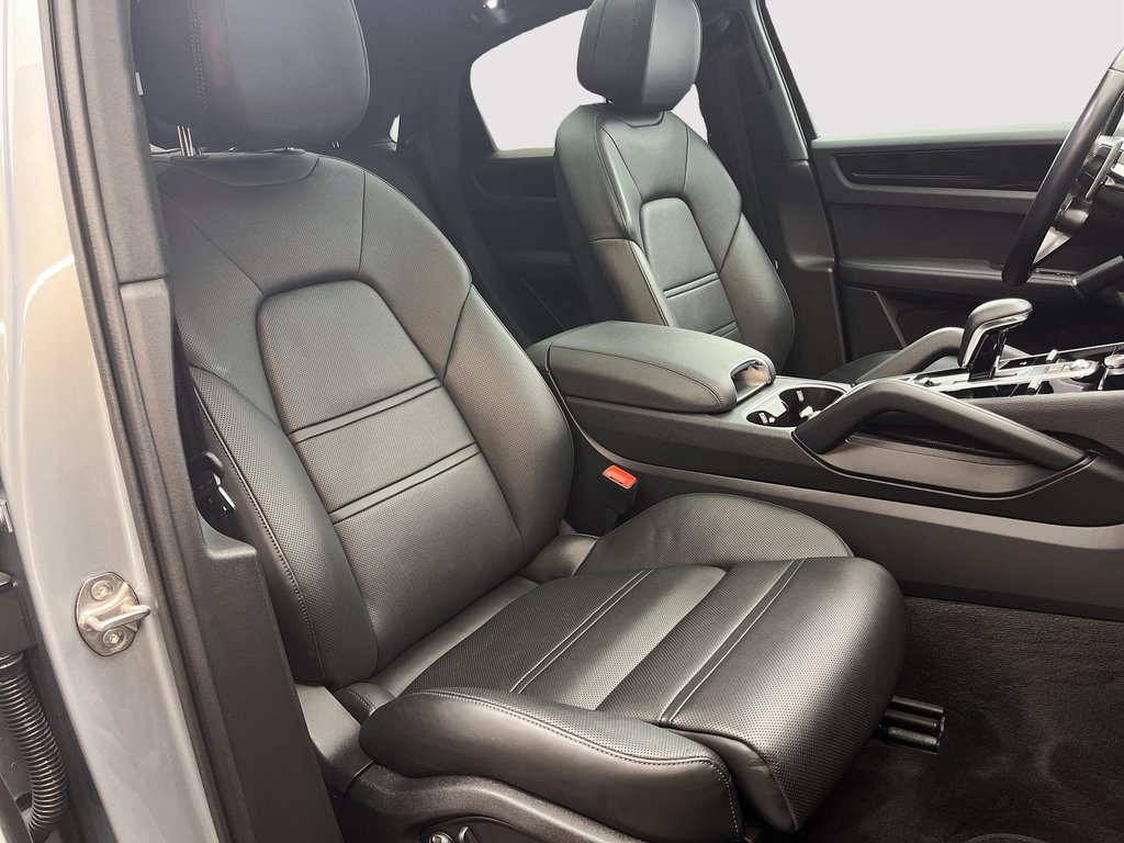 Porsche Cayenne Coupe Premium Package 2022 à Laval, Québec - 24 - w1024h768px