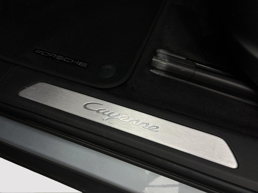 Porsche Cayenne Coupe Premium Package 2022 à Laval, Québec - 27 - w1024h768px
