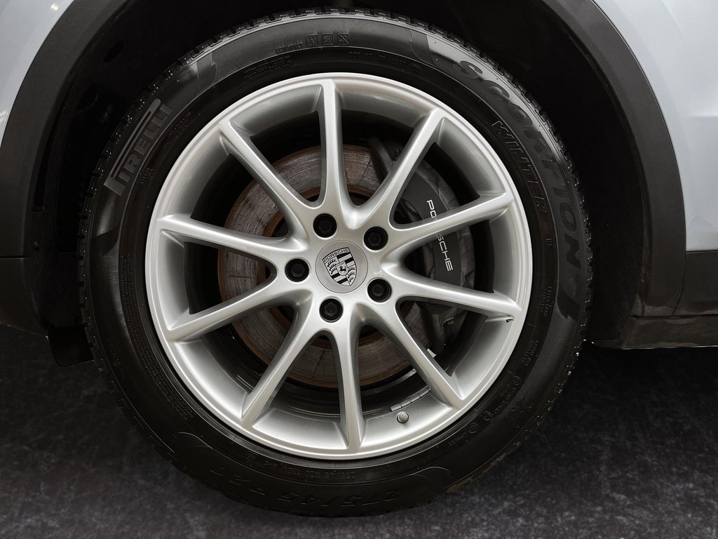 Porsche Cayenne Coupe Premium Package 2022 à Laval, Québec - 9 - w1024h768px