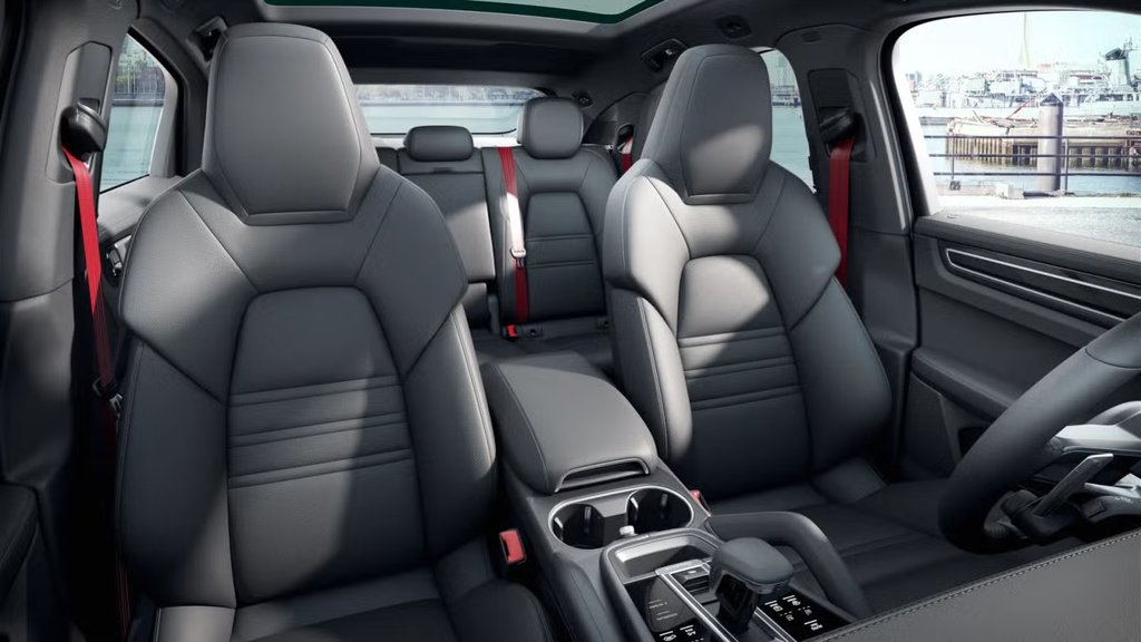 Porsche Cayenne E-Hybrid Coupe AWD 2022 à Laval, Québec - 6 - w1024h768px